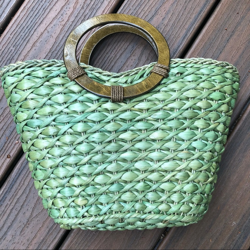 🌿 Woven Rafia Handbag with Circle Handles 🌿